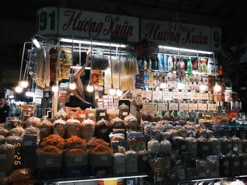 Cà phê sữa đá, pha máy, trà trái cây